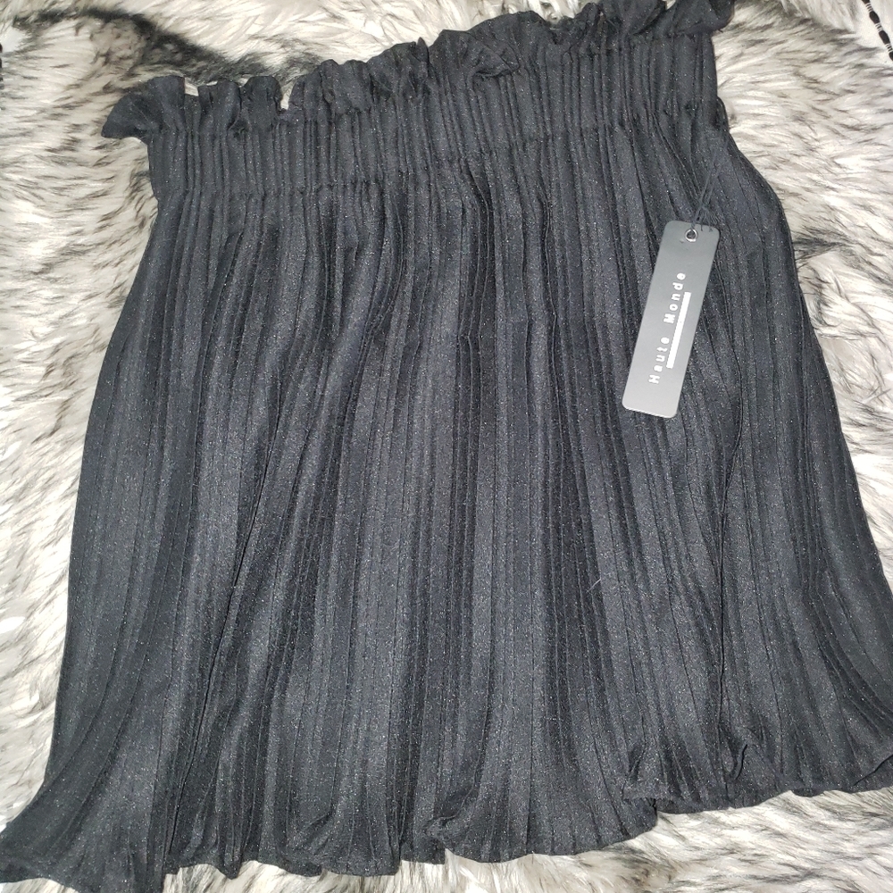 Short black women's skirt - Size Small